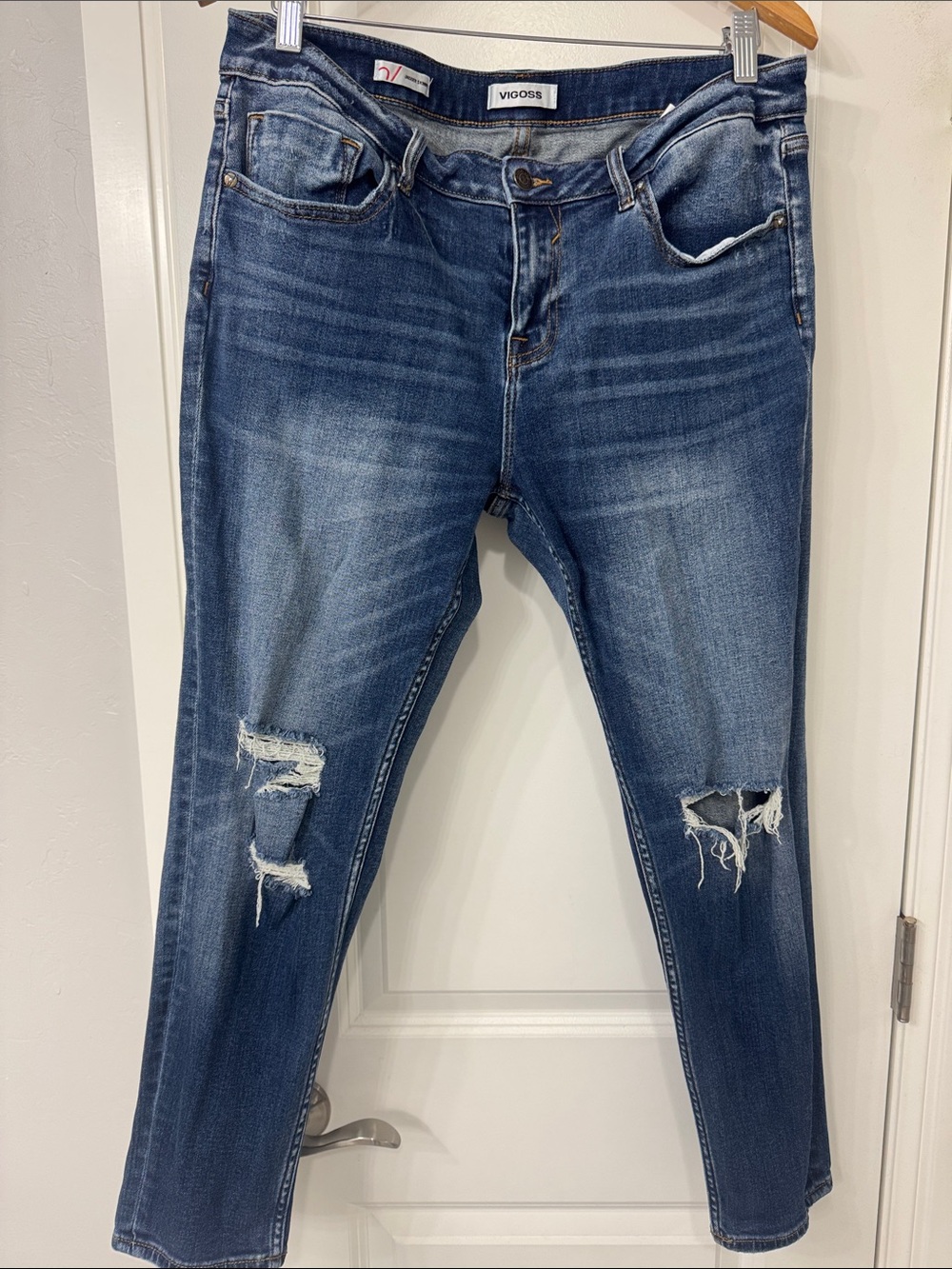 Vigoss Ripped Mid-Dark Blue Skinny Jeans Size 32